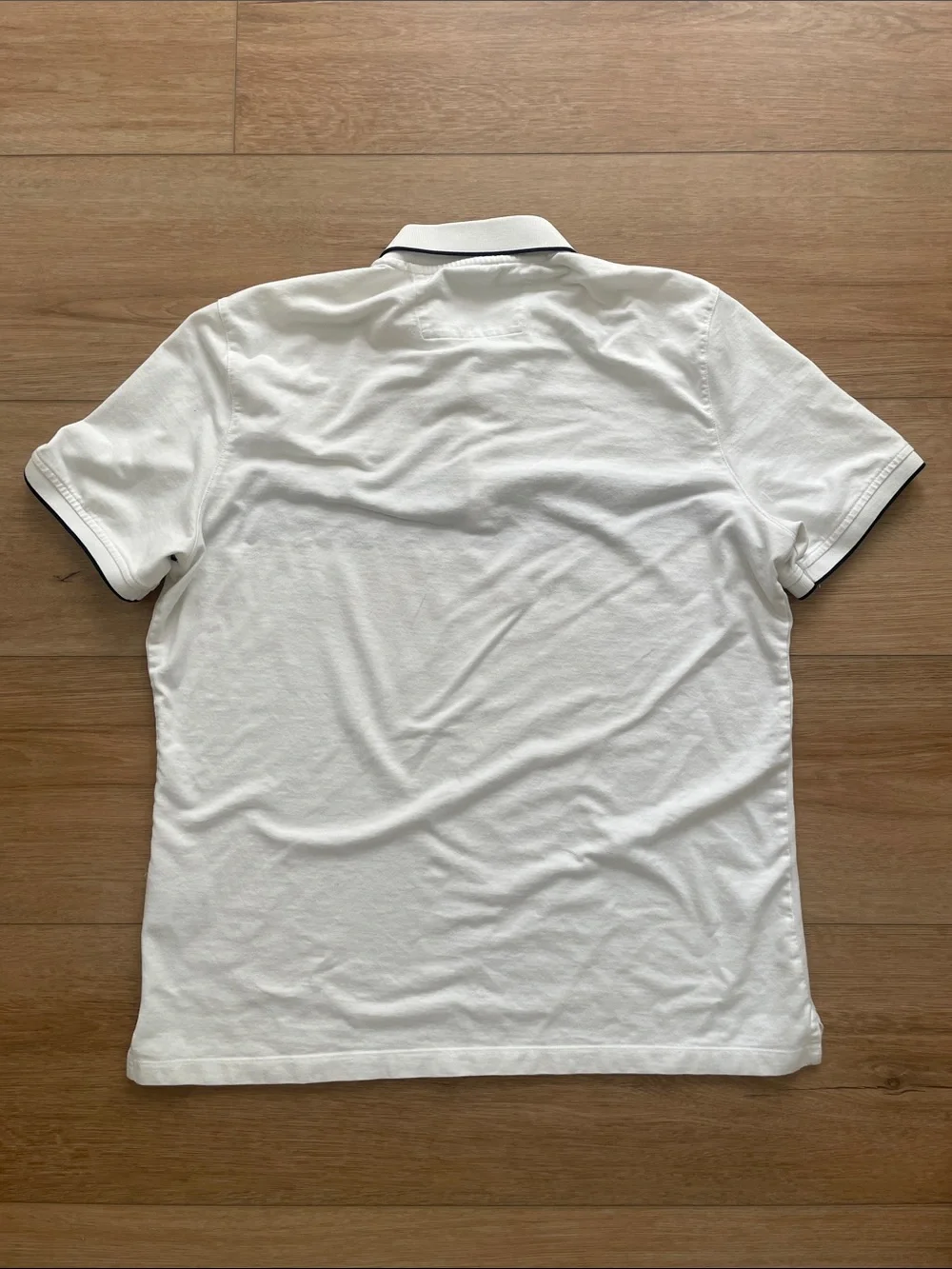 Banana Republic White Polo with Blue Chest Stripe, Men XL